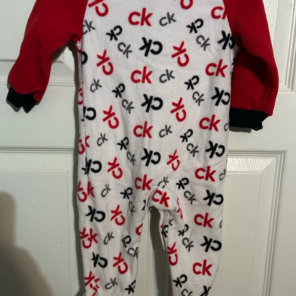 Calvin Klein Kids Red and‎ White Footie